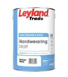 Leyland Trade Hardwearing Matt Wall and Ceiling Paint