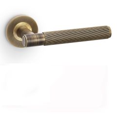 Alexander & Wilks AW222 Spitfire Reeded Lever on Round Rose Door Handle